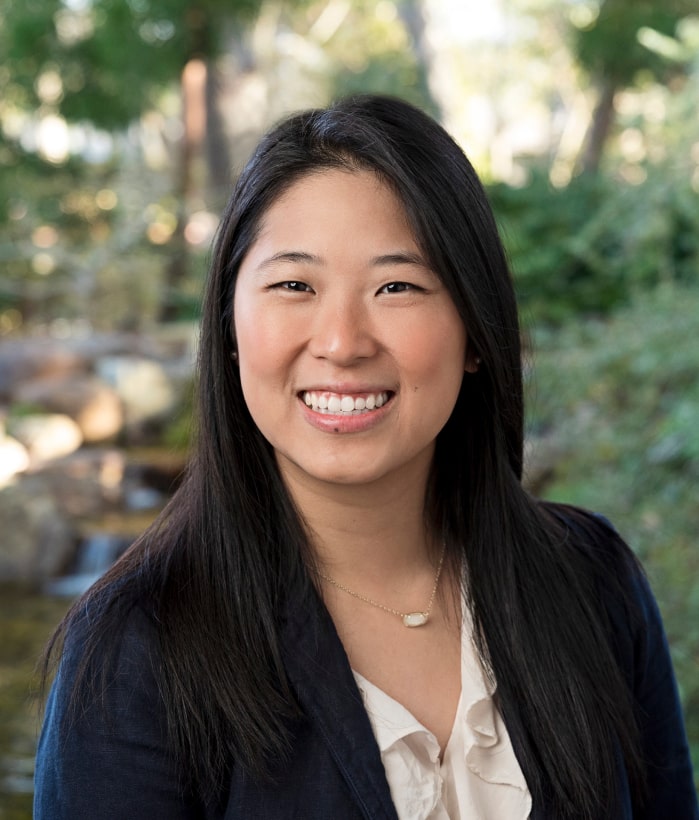 Dr. Jennifer Pan